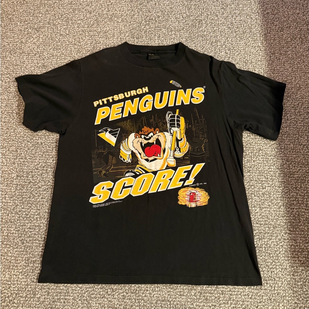 Black Vintage Pittsburgh Penguins NHL Looney Tunes Taz Shirt XL Single Stitch